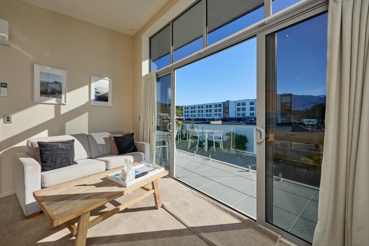 Kaikoura Waterfront Apartments Экстерьер фото